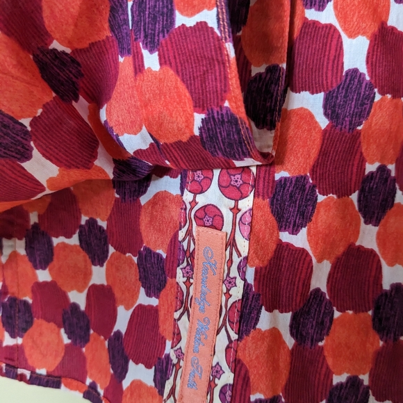 Robert Graham Button down shirt bold print blouse size 2 - Picture 6 of 7